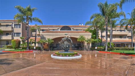 Laguna Wood Senior Apartments .